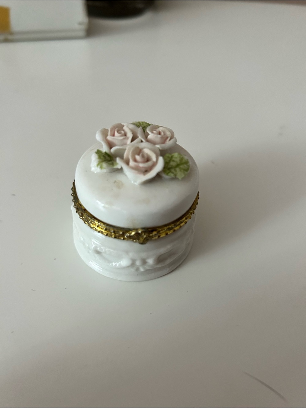 4/$100 ceramic ring trinket dish small storage
